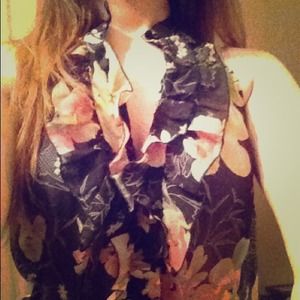 🔥 REDUCED🔥 Sheer racer back tank top