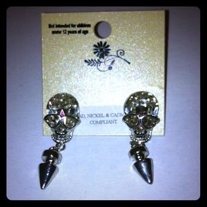 Skull rhinestone earrings