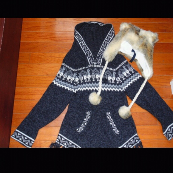 Llama hoodie