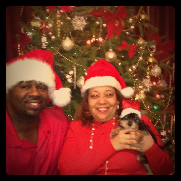Meet your seller and her family "Happy Holidays" - Picture 1 of 1