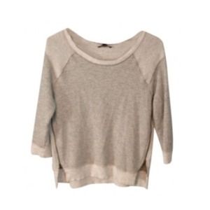 Two-tone grey sweatshirt