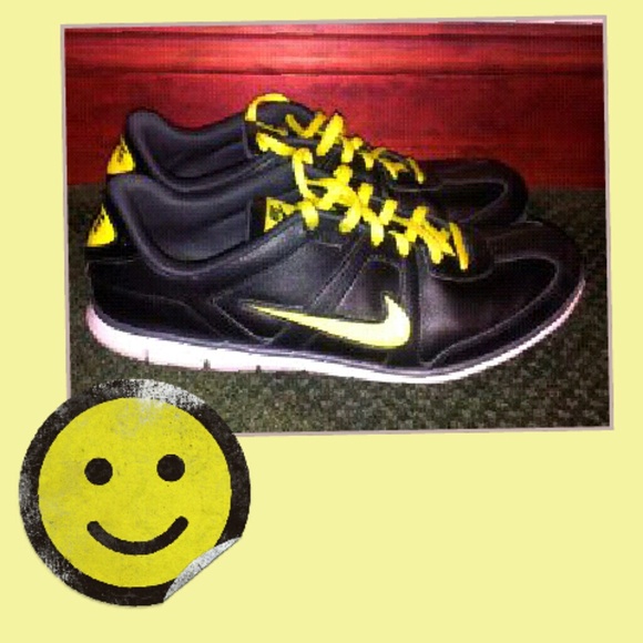 **sold**Nike shoes