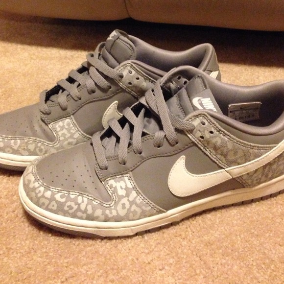 Women's Nike Cheetah Sneakers