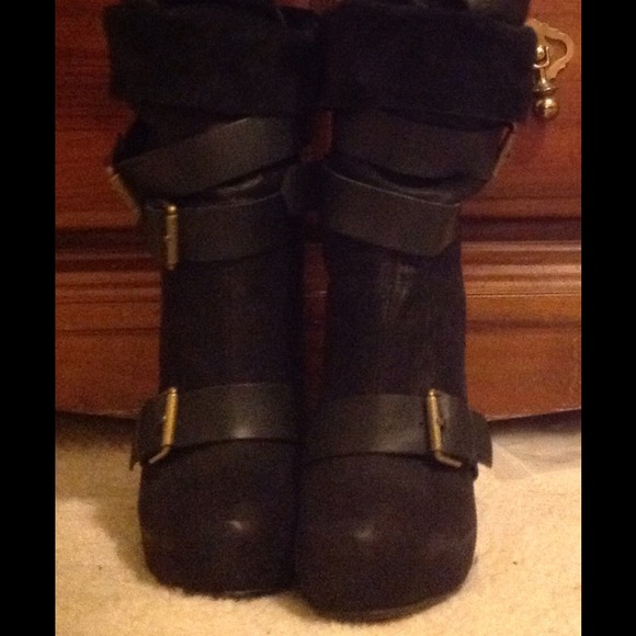 Ankle Boots - Picture 3 of 4