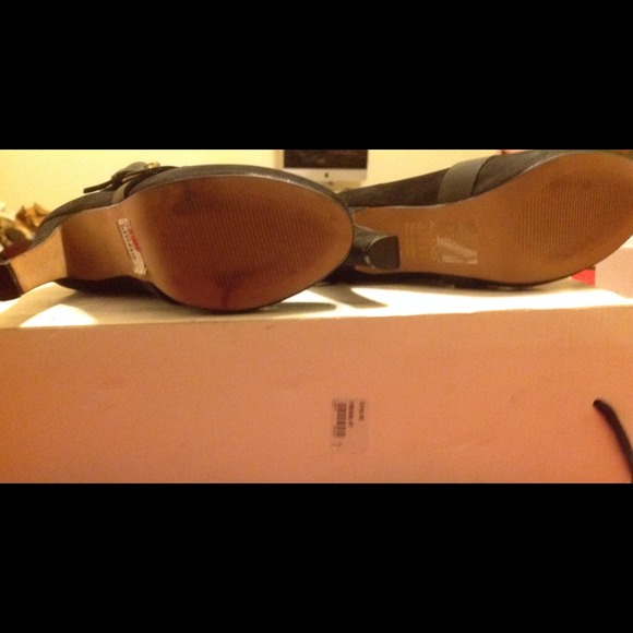 Ankle Boots - Picture 4 of 4