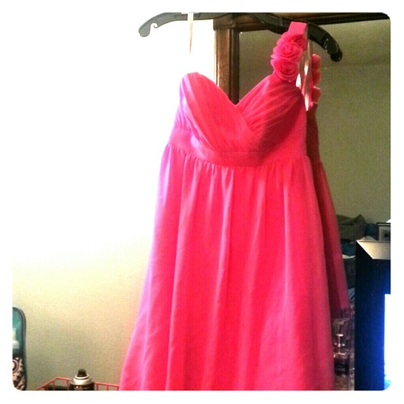 Homecoming/prom dress! - Picture 1 of 3