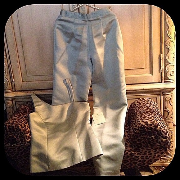 Couture ice blue satin pant suit - Picture 4 of 4
