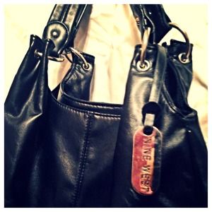 NWOT Nine West Black Leather Purse