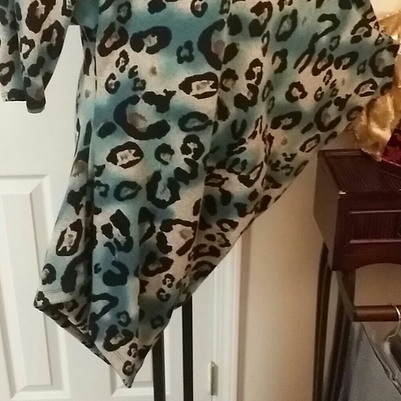 SOLD. Animal Print Asymmetrical - Picture 3 of 4