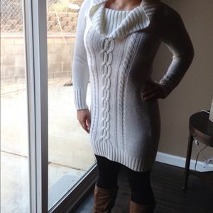 🎉REDUCED🎉White Winter sweater/dress <3
