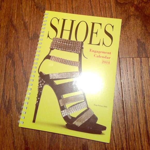 2014 shoes weekly engagement calendar