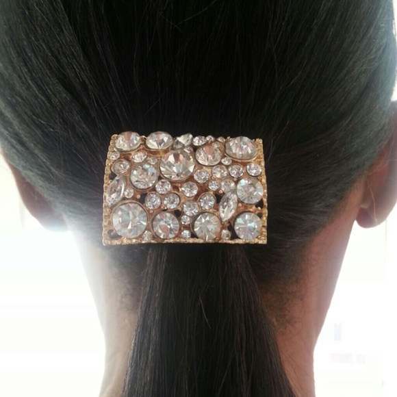 Rhinestone crunches - Picture 2 of 4