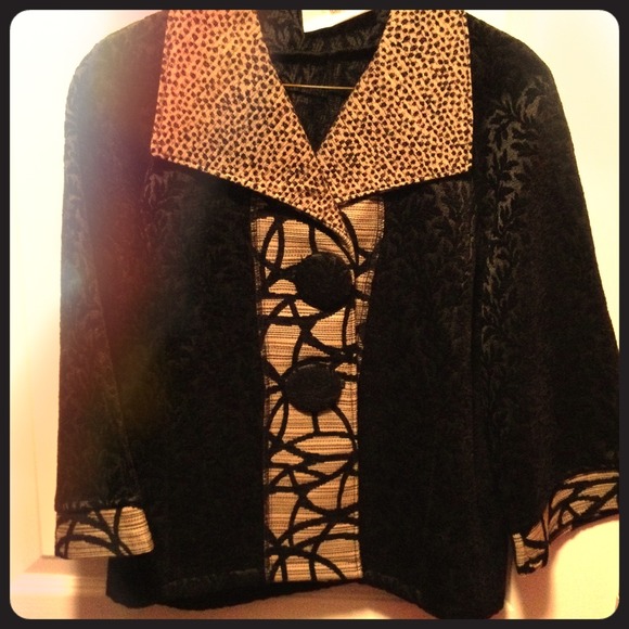 Vintage inspired short jacket.