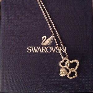 Swarovski heart necklace