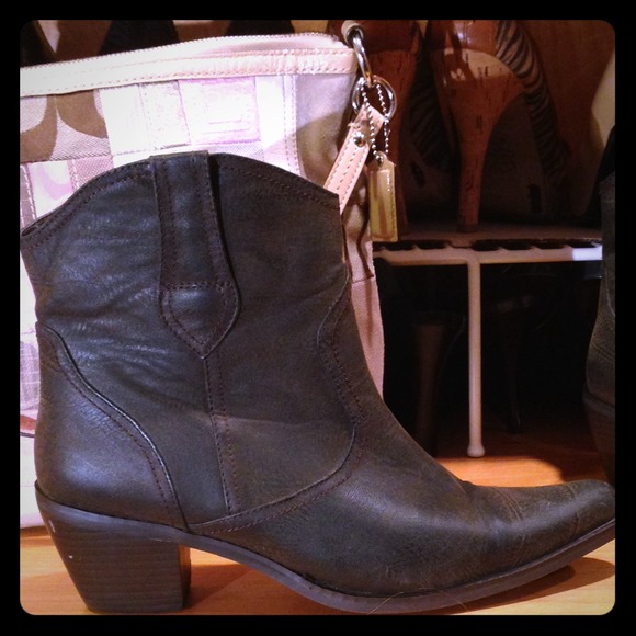 Cowboy Ankle Boots size 9 -Roper- Chocolate Brown