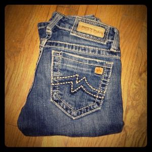 Miss Me skinny jeans