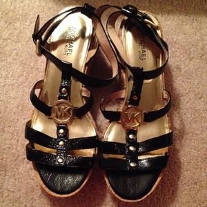💯% Authentic Michael Kors Shoes