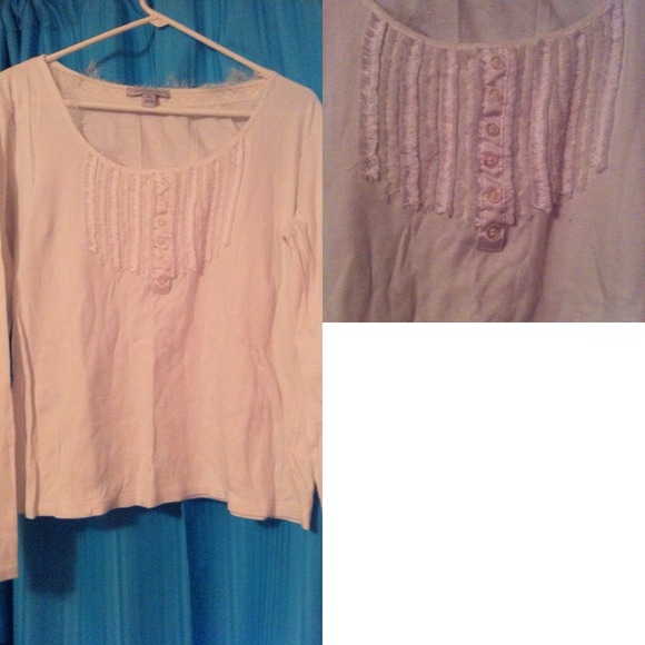 White Long Sleeve. - Picture 1 of 1