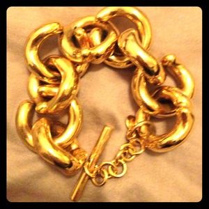 J. Crew Chunky Gold Chain Toggle Bracelet