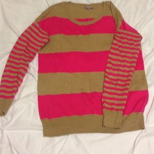 Light weight long sleeve striped sweater