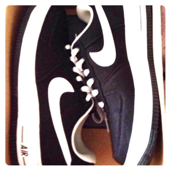 Size 6 Nike Air Force One
