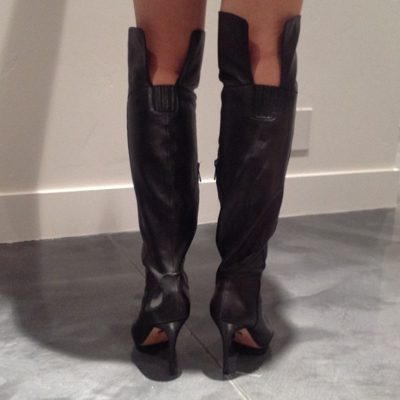 bcbg abanna over the knee boots