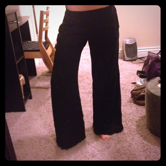 Black wide leg pants