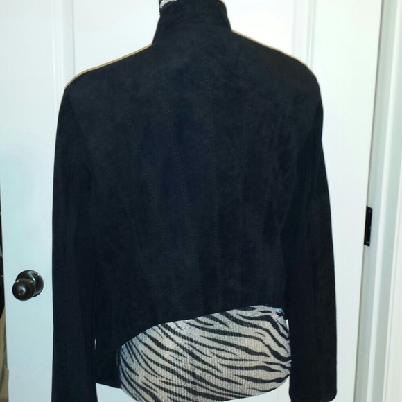 BCBG suede fierce looking jacket - Picture 2 of 4