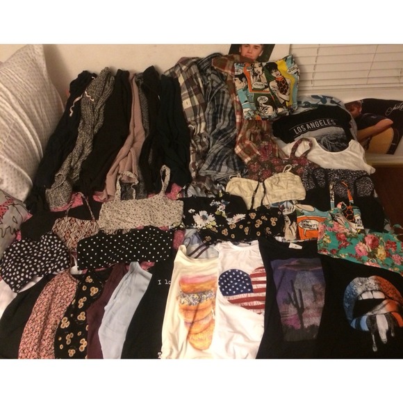 (SellingSome)BRANDY COLLECTION