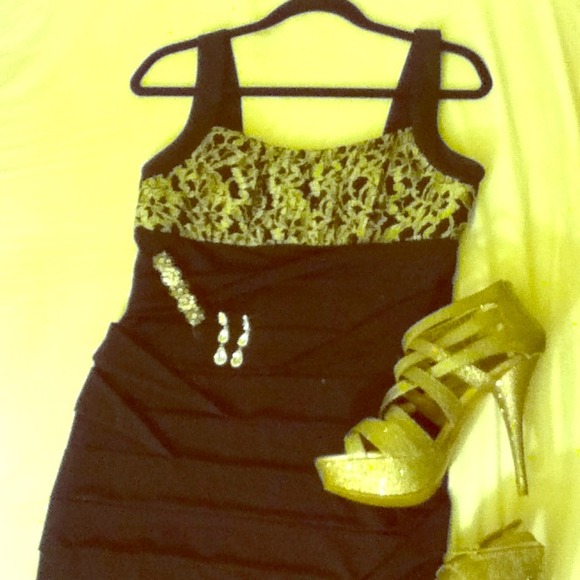 Black and silver cocktail/clubbing dress!