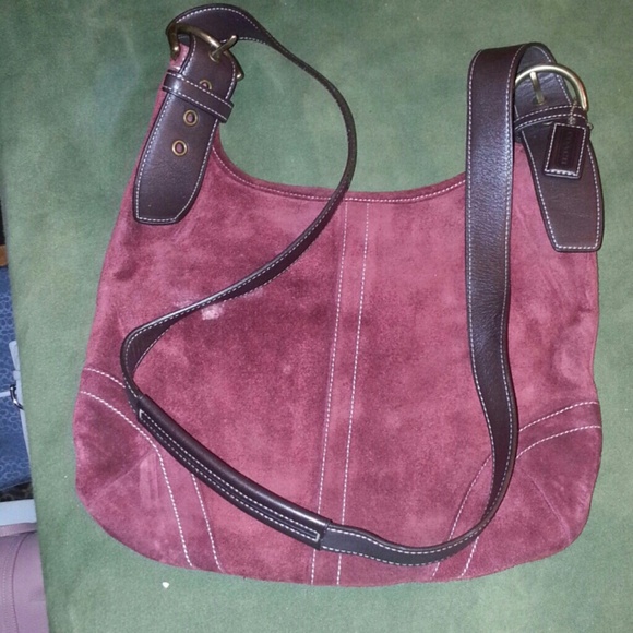 Authentic Coach cross body - Picture 1 of 4