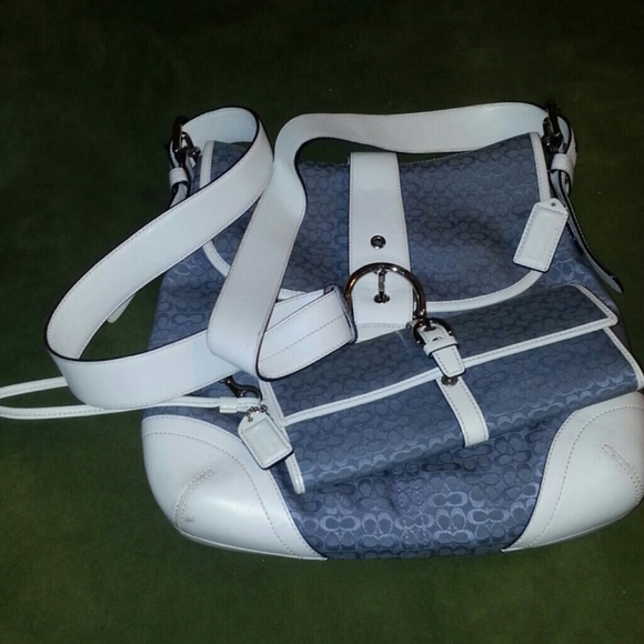Authentic Coach criss body w/ matching wristlet