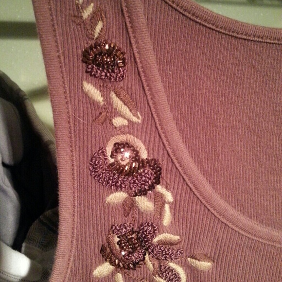 Tank top - Picture 2 of 2