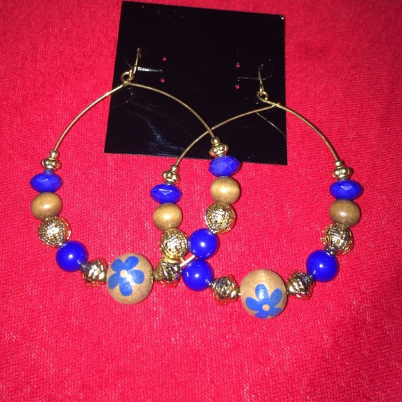Gold earrings
