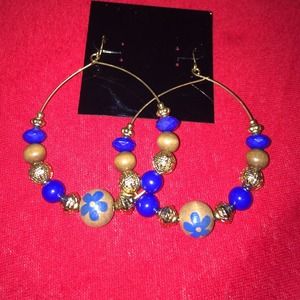 Gold earrings