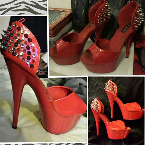 🎉HP🎉 Sexy red stiletto pumps - Picture 3 of 4