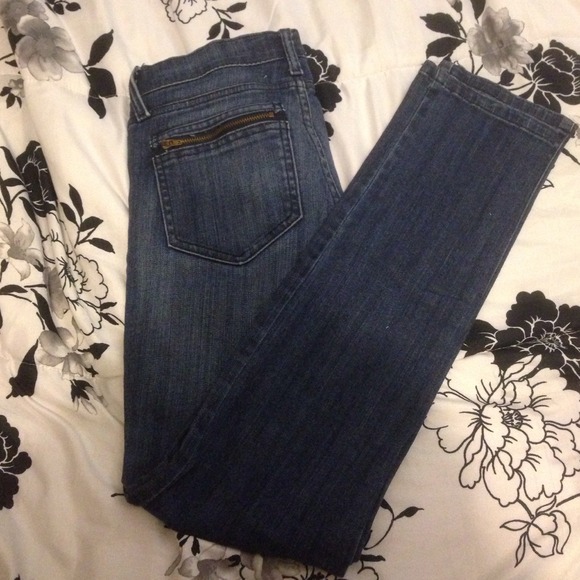 Dark wash skinny jeans - Picture 1 of 2