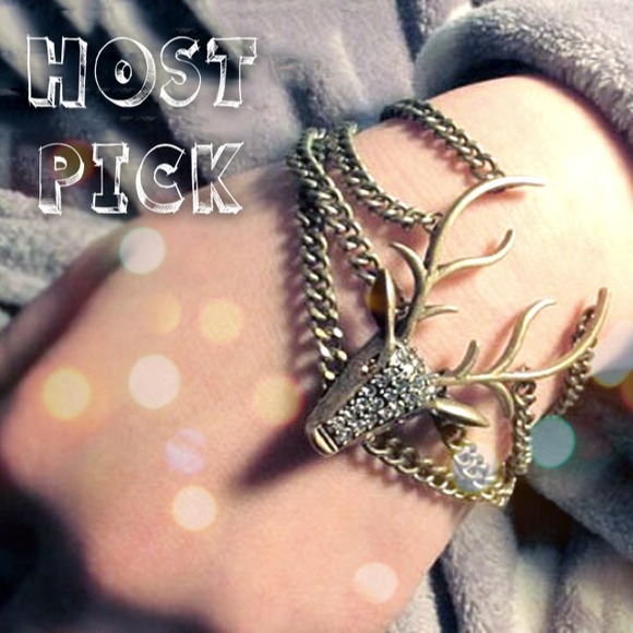 🚫SOLD🚫 🎉HOST PICK🎉Antique Reindeer bracelet