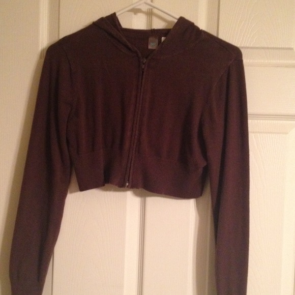 Cropped BP sweater
