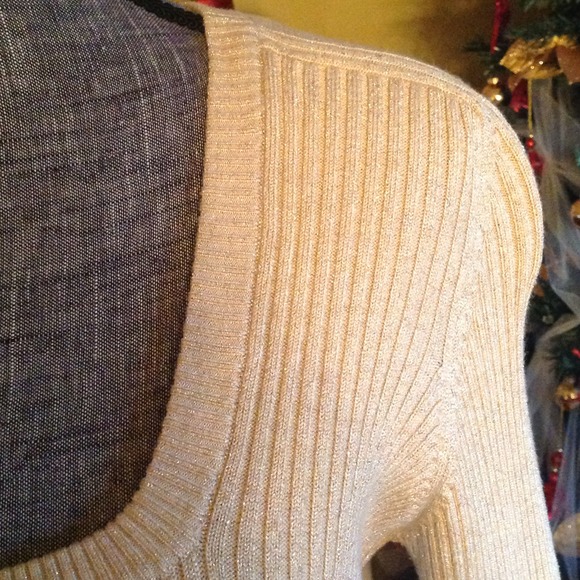 SOLD GOLD SWEATER ❤️❤️❤️ - Picture 2 of 4