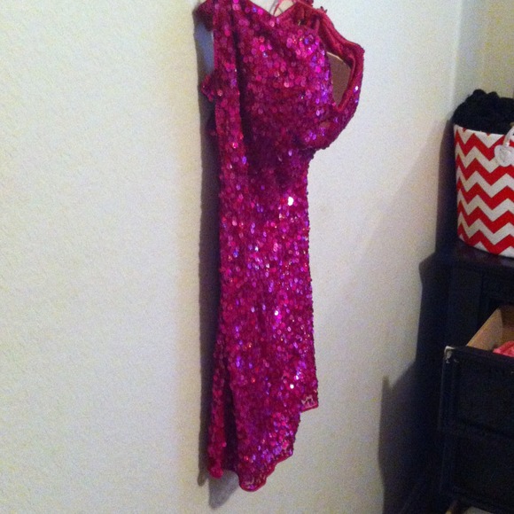 PROM DRESS - Picture 4 of 4