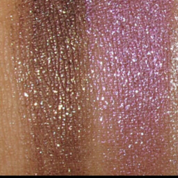 MAC- metallic pigment