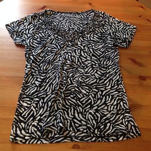 ❎ Sold ❎ Merona blouse