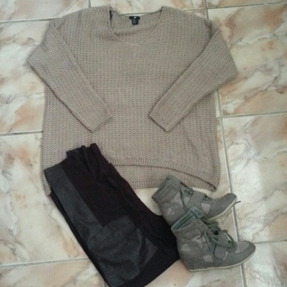 H&M - Picture 2 of 2