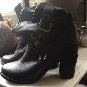New Jeffrey Campbell France Strapped boots