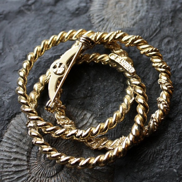 Vintage - Gerry's Circular Design Gold-Tone Brooch or Pin - Picture 3 of 4