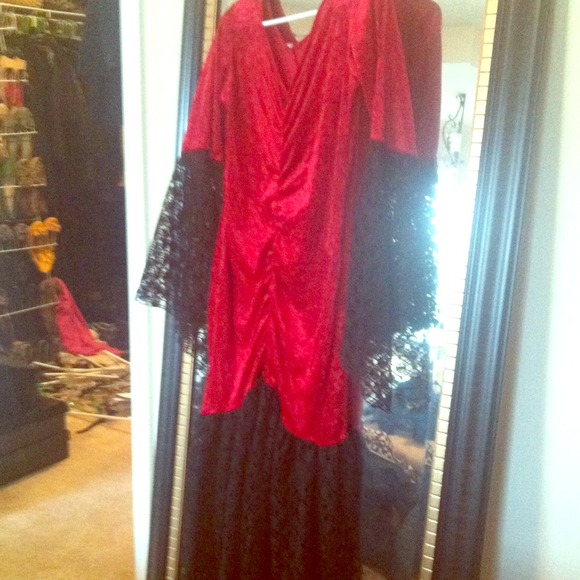 Sexy Masquerade/Party Dress...