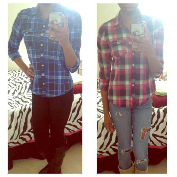 Hollister button down bundle 👍