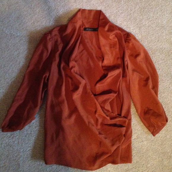 3/4 Sleeve Wrap Shirt
