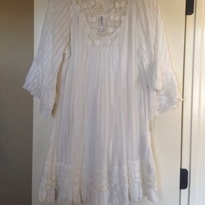 White gauze dress size M